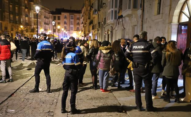 Los botellones y la ingesta de alcohol, protagonistas de las intervenciones policiales