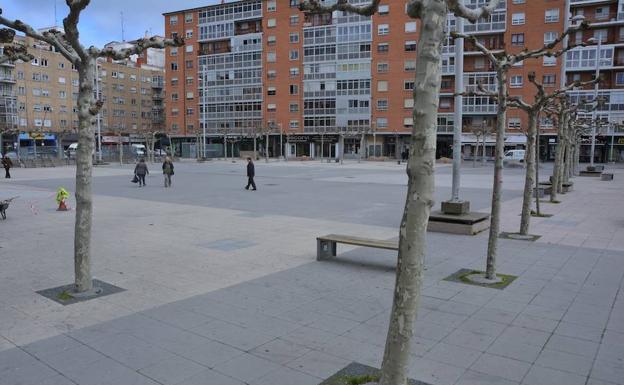 La remodelación de la plaza Santiago concluirá en julio tras invertir 2 millones de euros