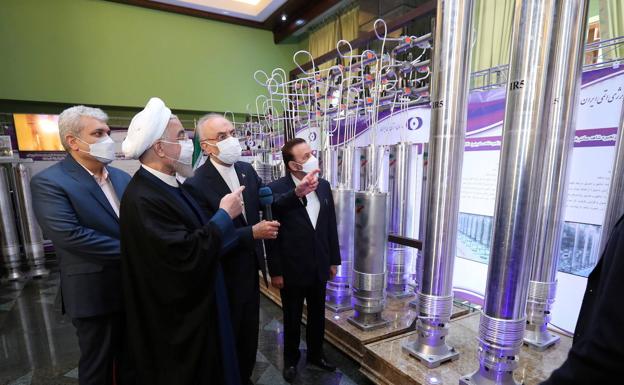 Irán tensa la cuerda para reiniciar la negociación nuclear con EE UU