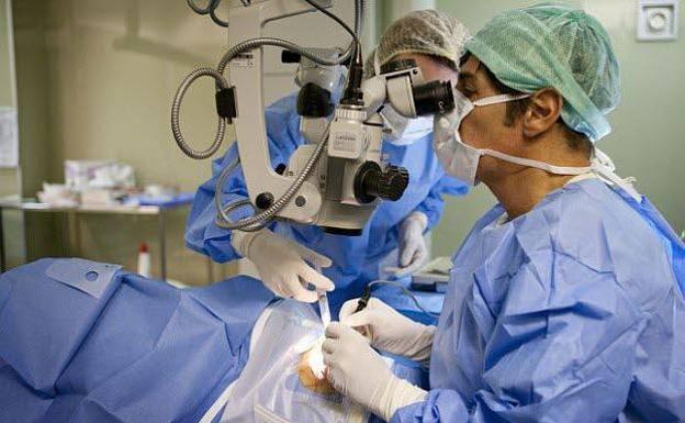 El HUBU mantiene 16 quirófanos abiertos pese al aumento de ingresos covid