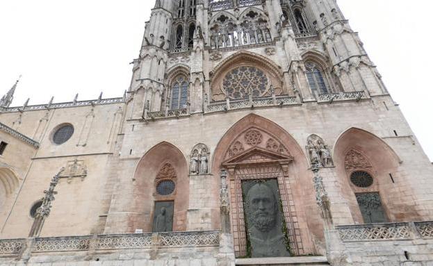 En riesgo el Patrimonio de la Humanidad de la Catedral de Burgos por la sustitución de sus puertas