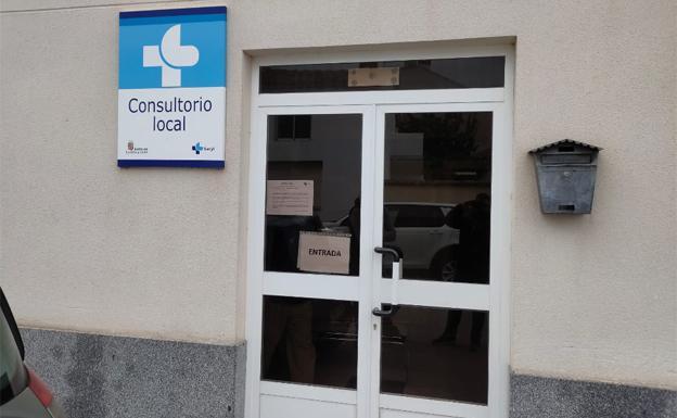 Vecinos de Tardajos y Rabé presentan 400 reclamaciones para exigir su médico