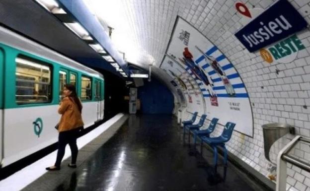 Francia expulsa a un español por tirar a una mujer en el metro