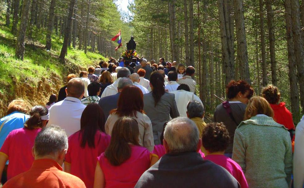 Cistierna: fervor en las laderas de Peñacorada