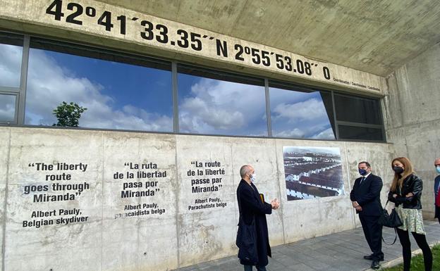 El ministro José Luis Ábalos, Premio Memoria Histórica en Miranda