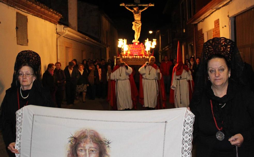 Calzada de los Molinos: la devoción de unos días de Pasión austeros