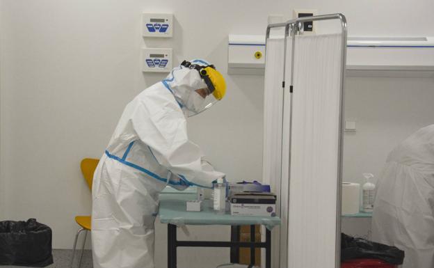 La incidencia de la covid en Burgos baja del nivel 'muy alto' por primera vez en mes y medio