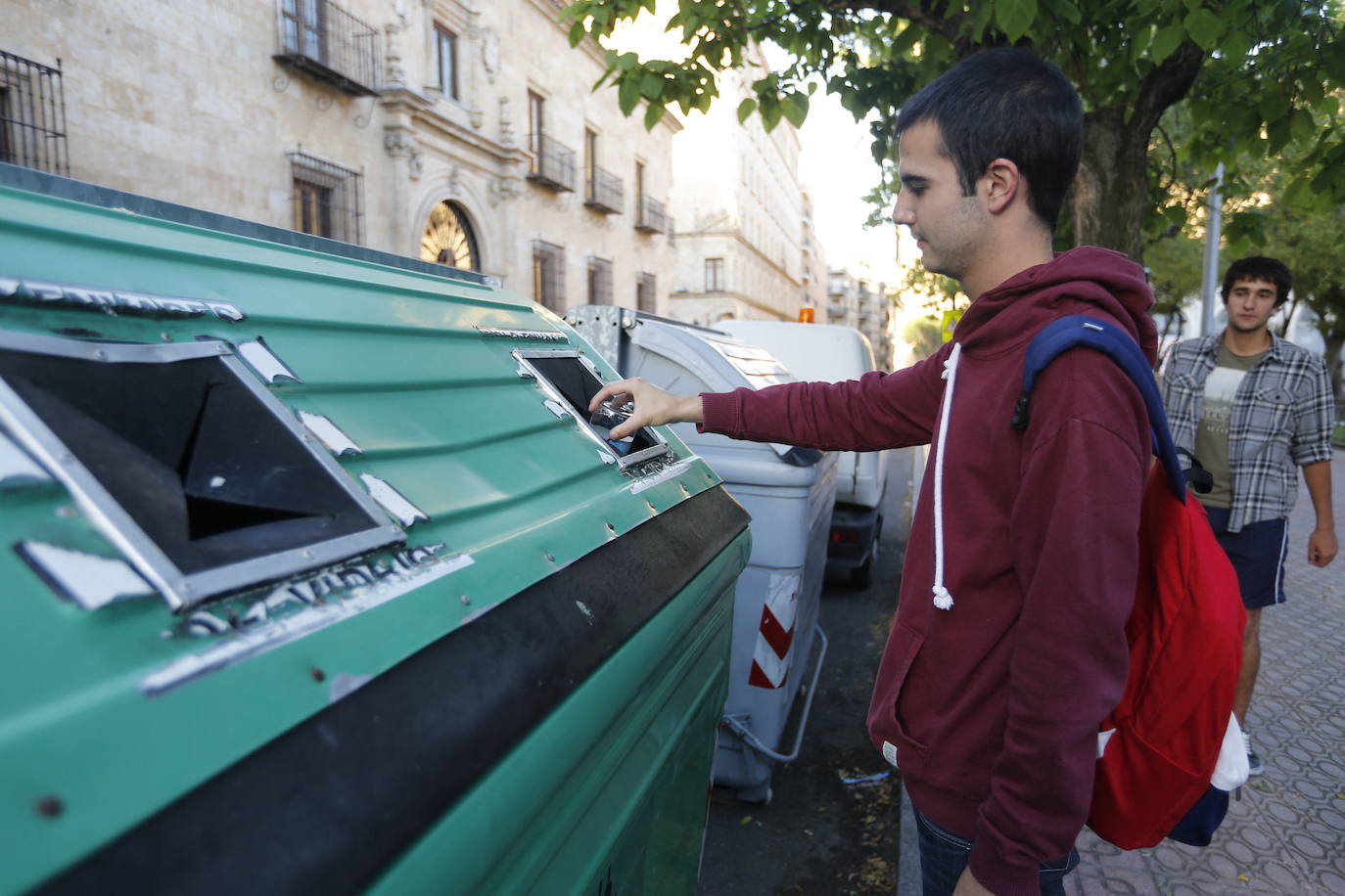 Burgos lidera la lista de reciclado de vidrio en Castilla y León en 2020