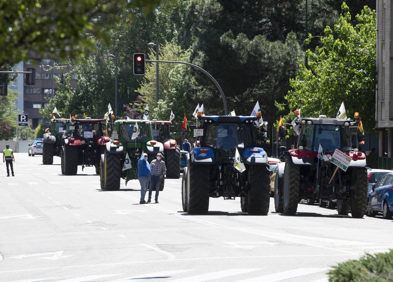 Tractorada en Valladolid por una PAC justa