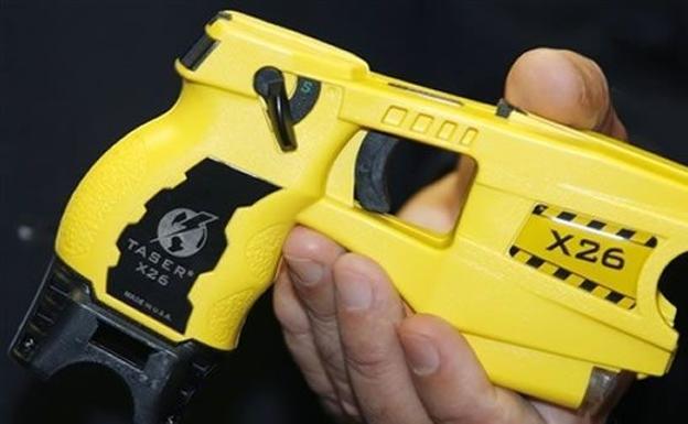 La pistola Taser de la Policía Local genera desconfianza a Amnistía Internacional