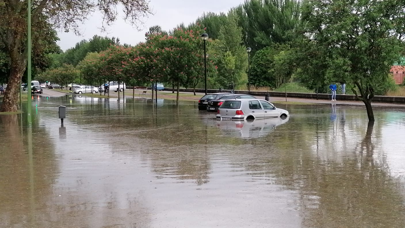 La Aemet alerta por el peligro de tormentas y fuertes vientos en Burgos