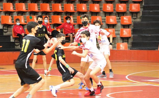 El BM Delicias, primer finalista del sector infantil masculino