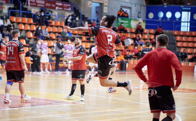 Raúl, Cantore, Torres y Marcos Braga no continuarán en el UBU San Pablo