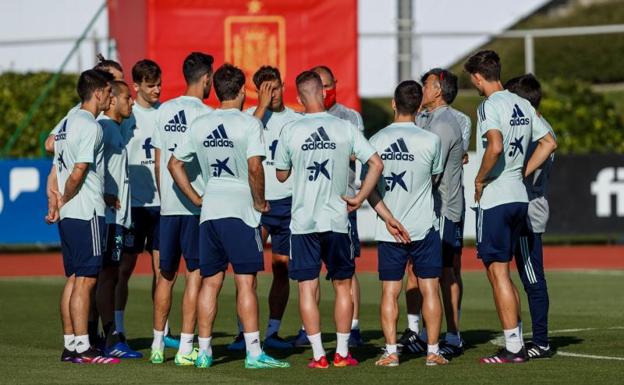 El Gobierno recula y permite la vacunación exprés de la selección