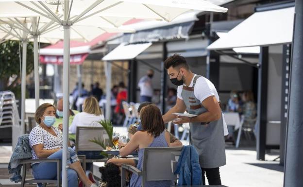 España registra la cifra más baja de contagios desde agosto