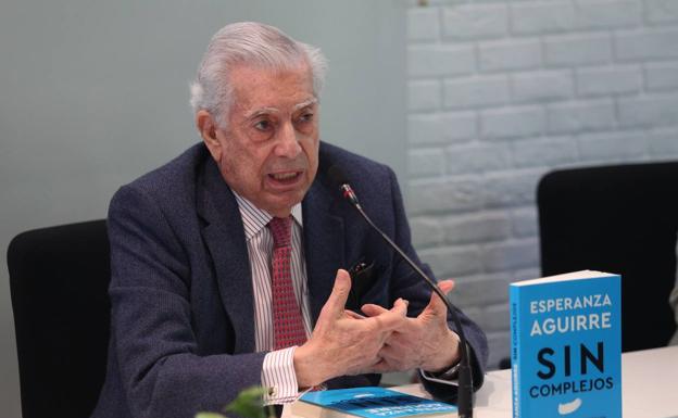 Vargas Llosa alerta de una «una catástrofe» en Perú si gana la izquierda