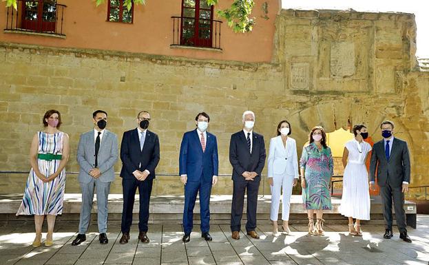 Mañueco destaca la recuperación del Camino de Santiago como «fuente de vida» y de creación de riqueza
