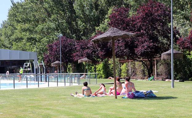 Las piscinas de Burgos suman más de 31.400 visitas en el mes de junio