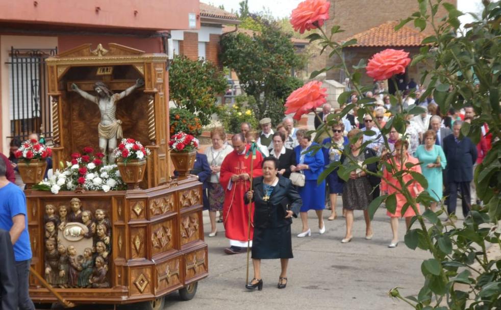 La Unión de Campos: tradiciones entre palomas, velas y fuego