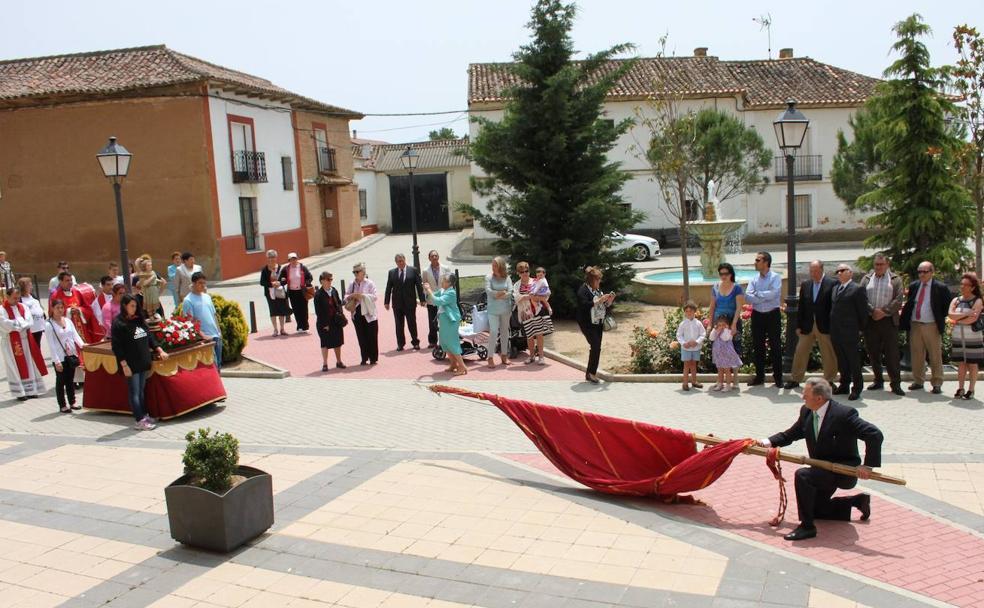 Villamuriel de Campos: centenaria devoción a la Vera Cruz