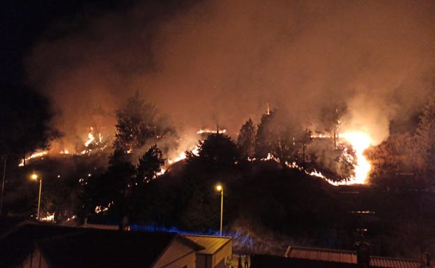 Un incendio en Obarenes ha calcinado 3,6 hectáreas de terreno agrícola