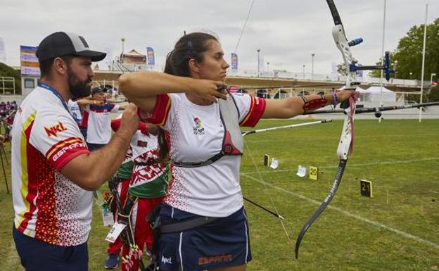 Inés de Velasco, la arquera que nació en los Juegos del Hambre