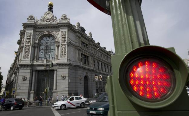 La gran banca española, por debajo de la europea en los test de estrés