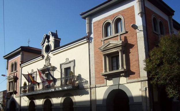 La exposición 'Legados' muestra en Villasana de Mena el patrimonio cultural de Las Merindades