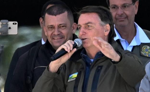 El Tribunal Electoral acusa a Bolsonaro de divulgar documentos secretos