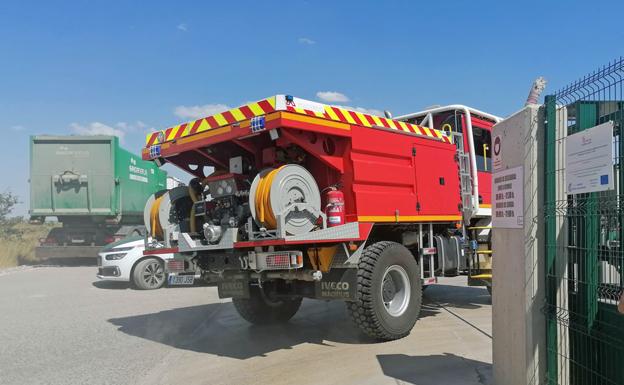 Un incendio en una empresa de residuos da el susto de la tarde en Burgos