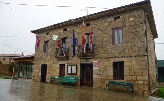 El palentino Autillo y el burgalés Villaldemiro celebran su hermanamiento por el centenario de Alfonso X