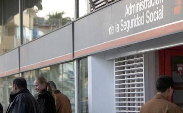 Burgos registró 13.993 afiliados extranjeros en julio, un 0,11% menos que el mes anterior