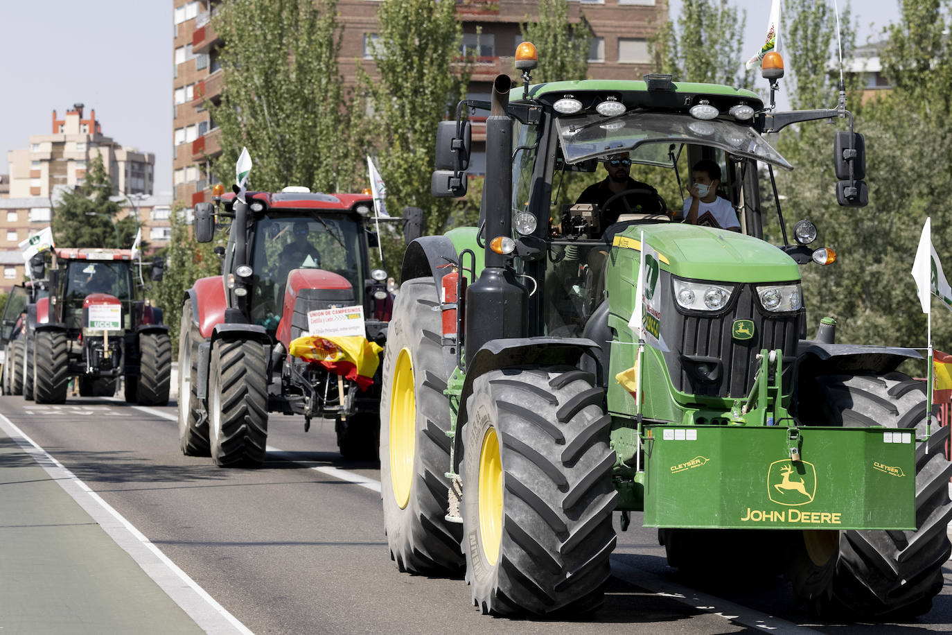 Los agricultores profesionales salen a la calle en Valladolid para exigir prioridad en la nueva PAC