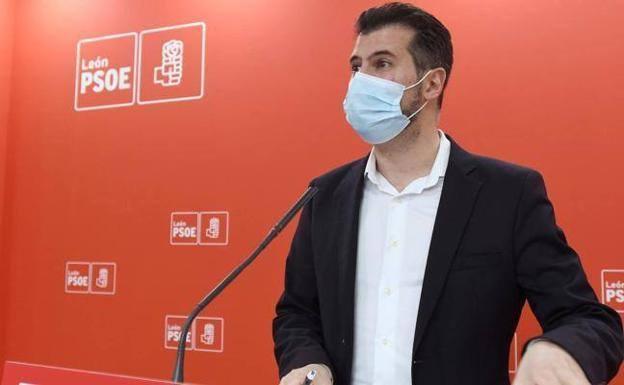 Tudanca ve «surrealista» la situación generada por el PP con el HUBU y cree que a Mañueco «le importa un bledo» la sanidad