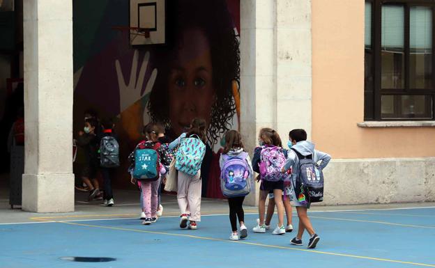 La limpieza extraordinaria covid se retoma este miércoles en los colegios de Burgos