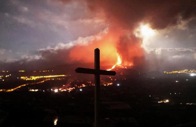 La erupción del volcán Cumbre Vieja, en imágenes