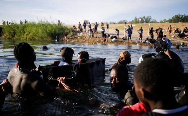 La dimisión del enviado de Biden a Haití agrava la polémica sobre la crisis de los migrantes