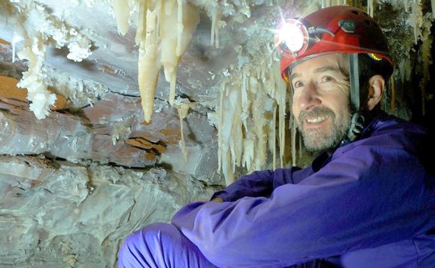 Los secretos de la espeleología, de la mano de Carlos Puch en el Museo de la Evolución