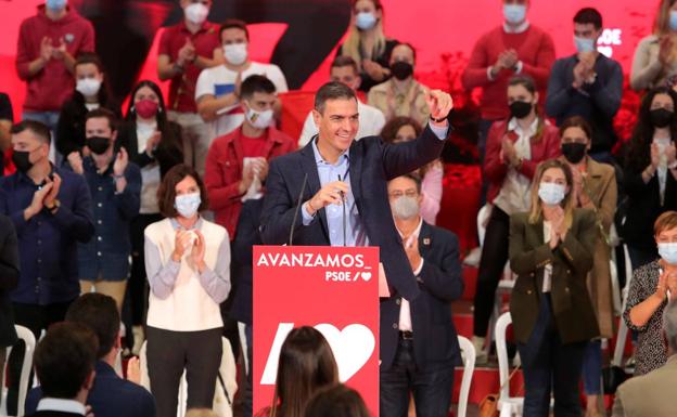 Sánchez insiste en sacar de Madrid instituciones públicas