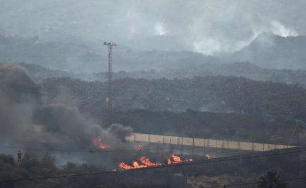 La mayor parte de vuelos a La Palma se suspenden por la nube de ceniza