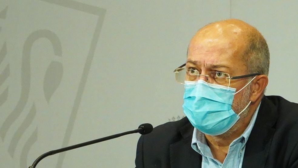 Igea: «Si la señora Sánchez no nos quiere ni con lazo, no le contesto porque estamos en horario infantil»