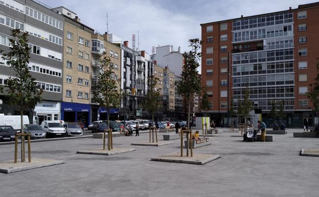 La Plaza Santiago mantiene seis goteras, cuyo origen se sigue estudiando