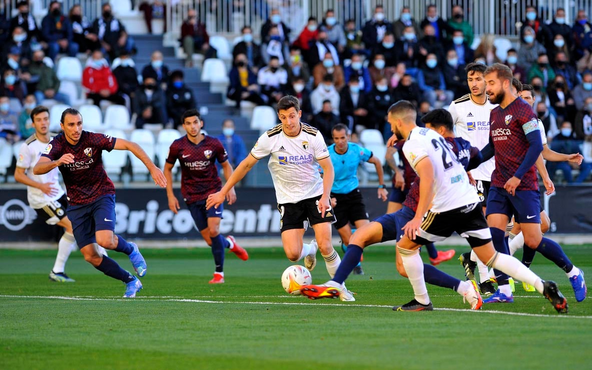 Burgos CF: horario y dónde ver en tv y 'online' el partido que enfrenta a la SD Huesca y Burgos CF