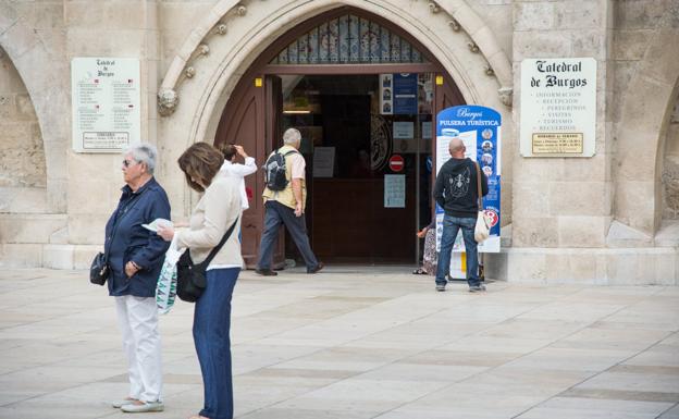 La lenta recuperación del turismo en Burgos: un 23% menos de viajeros que antes de la pandemia