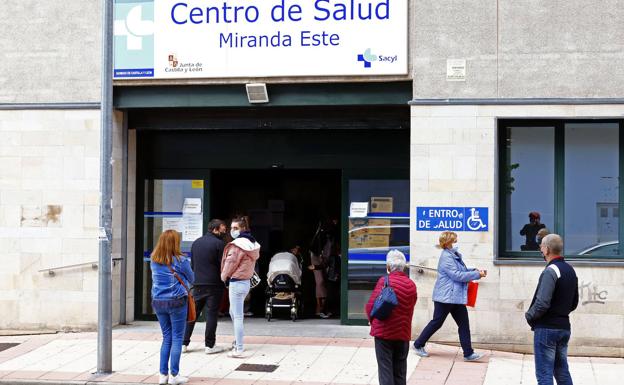 Sanidad elude responsabilidades y acusa al Ayuntamiento de no colaborar para mejorar la sanidad de Miranda