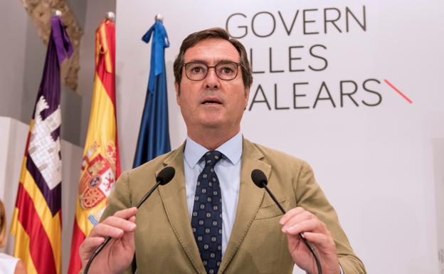 Garamendi exige al Gobierno que «se aclare» sobre la reforma laboral