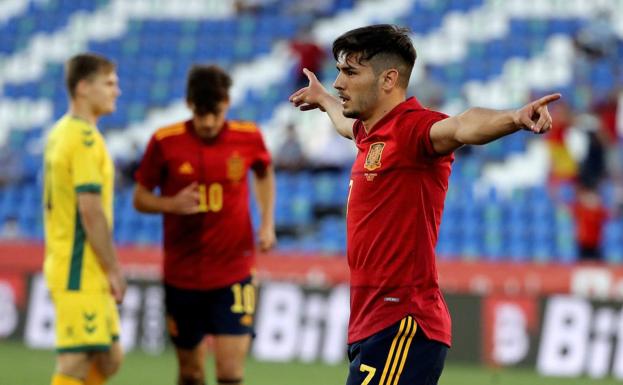 Brahim, sorpresa en una lista a la que vuelven Ansu Fati y Carvajal