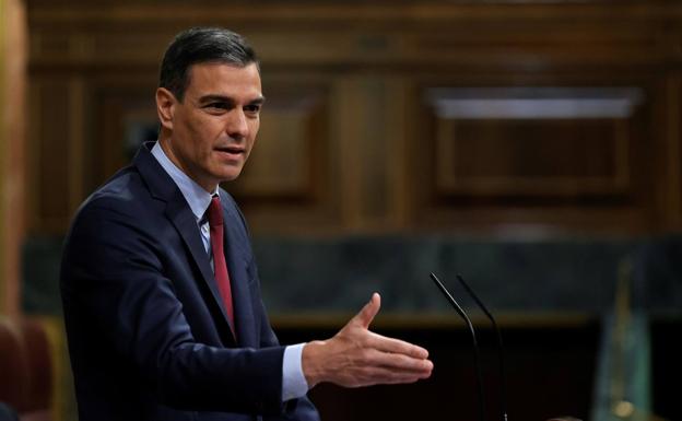 Sánchez augura que esta Navidad será mejor que la pasada y el año próximo «aún mejor»