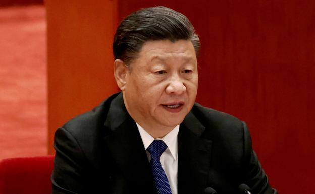 Xi Jinping se eleva al nivel de Mao y Deng para perpetuarse