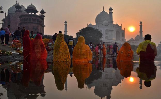 India reabre sus fronteras a turistas tras 20 meses de cierre